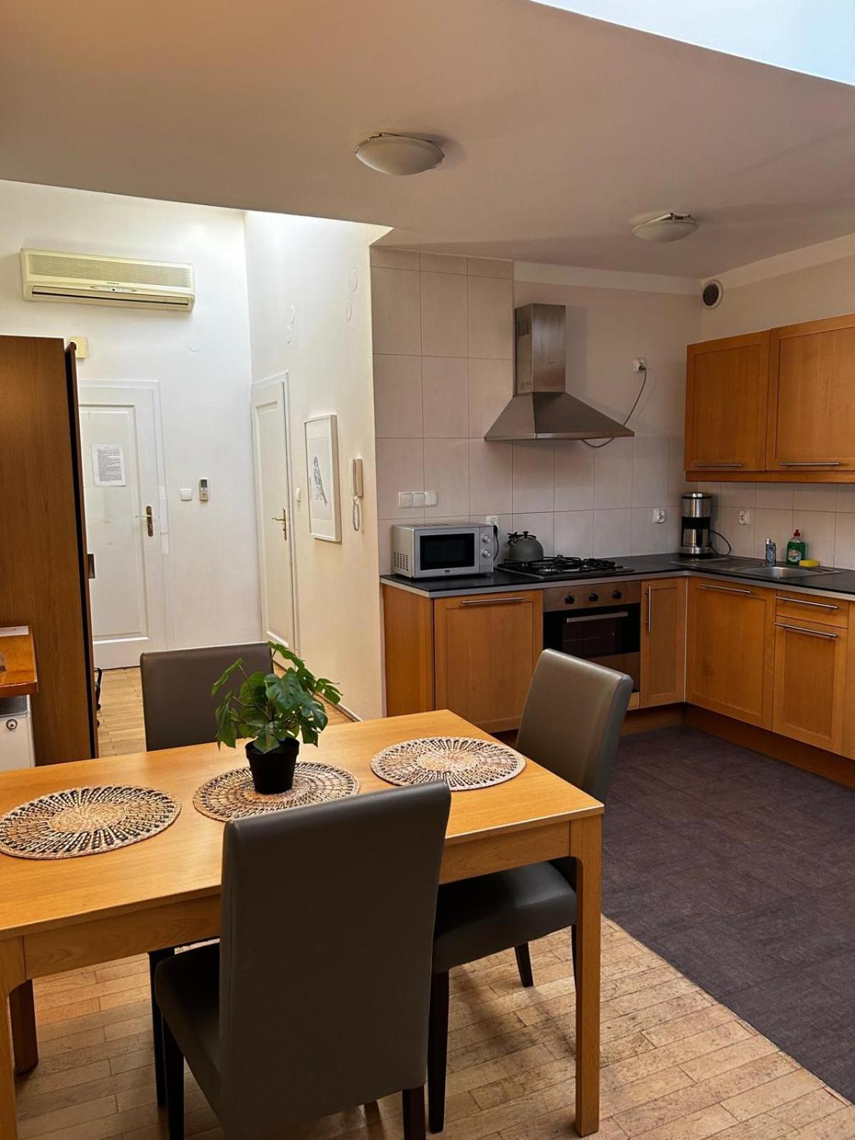 Golden Apartments With Lift - Old Town 克拉科夫 外观 照片